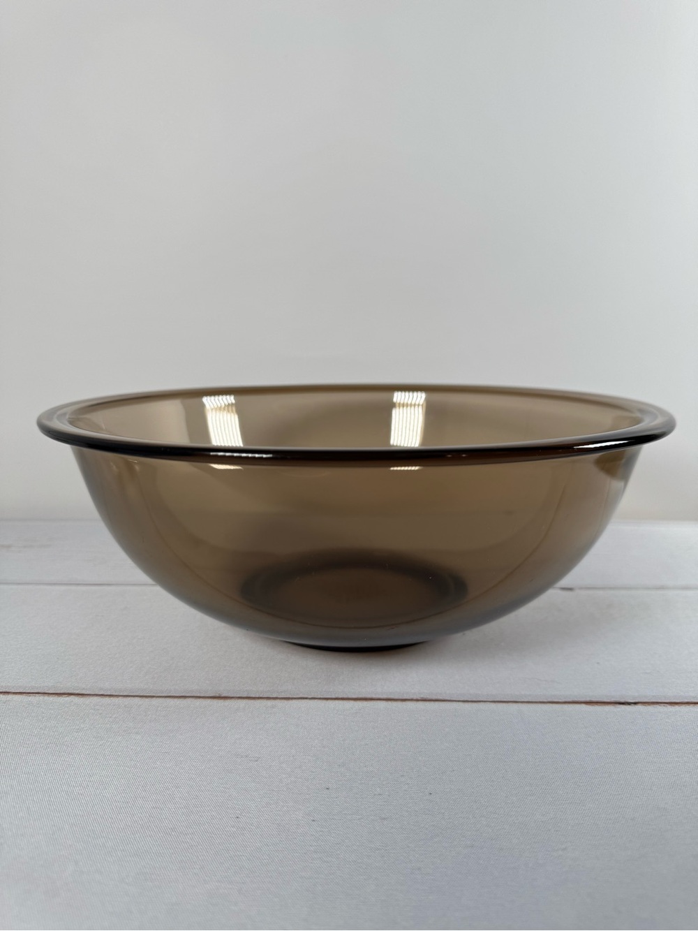 Vintage Pyrex 326 Smoke Brown Glass Mixing Bowl 4-Quart